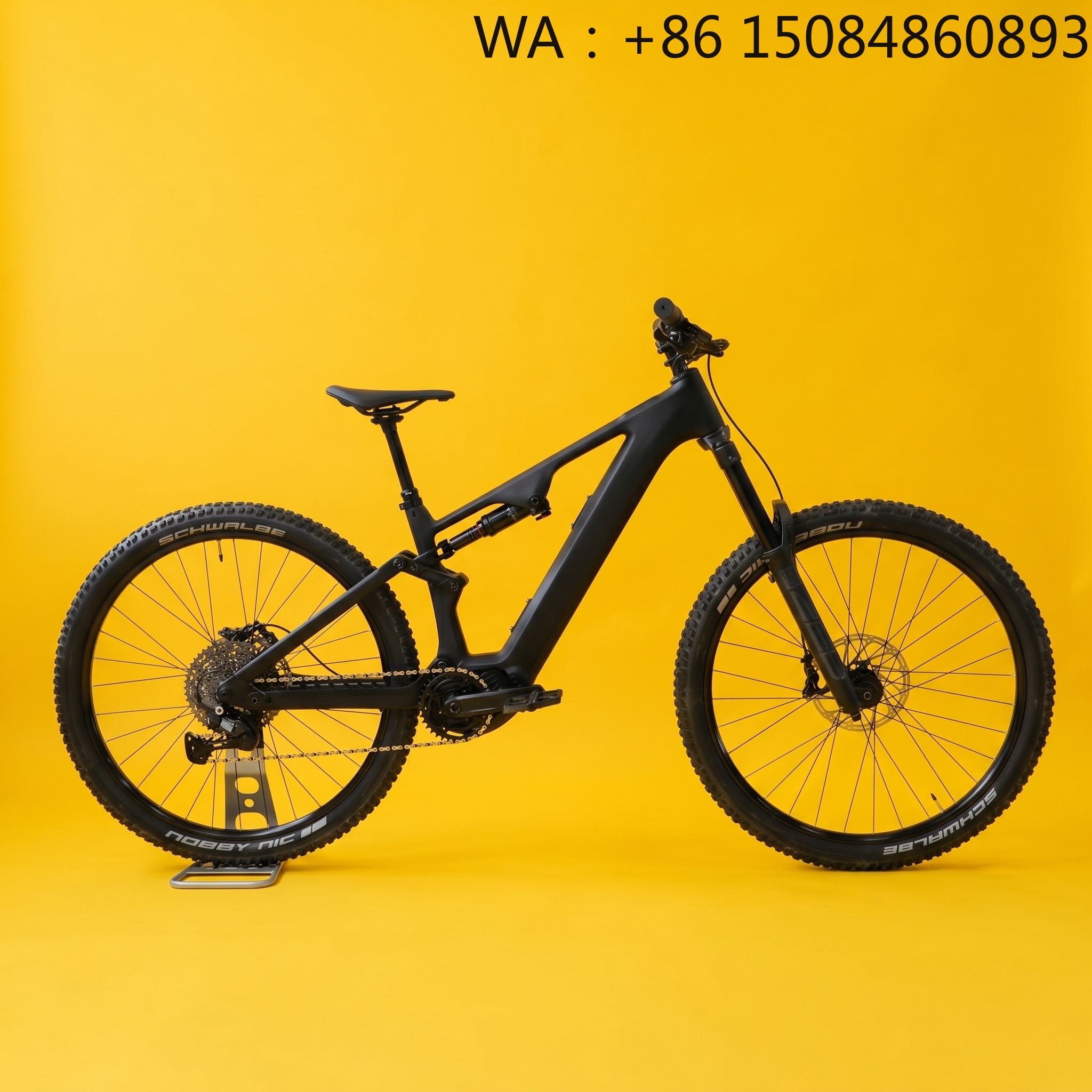 Mountain Biking Trails - 29er Aggressive Riding E-MTB, Carbon Fiber