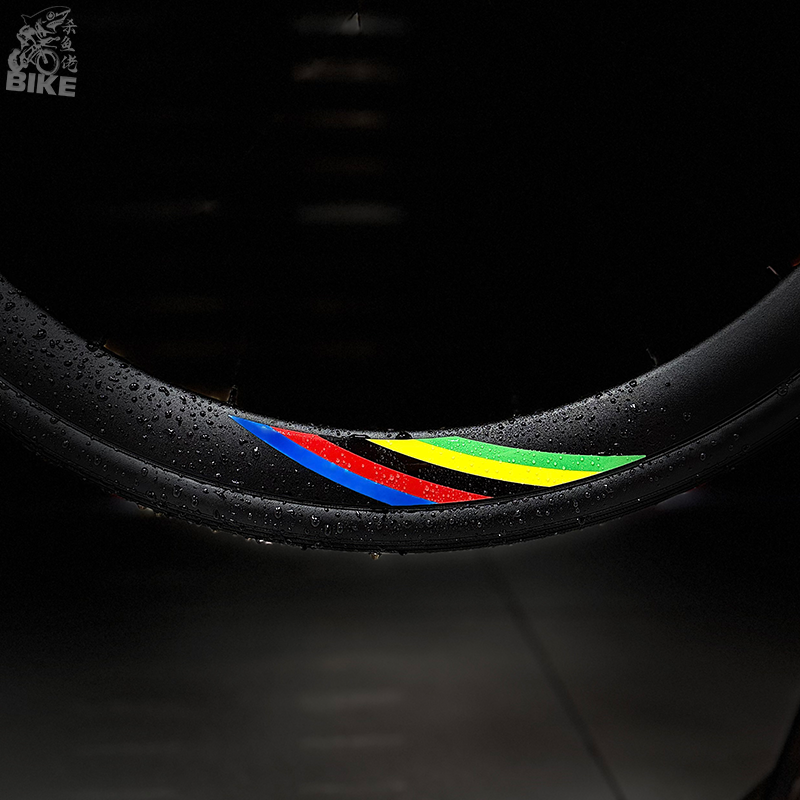 UCI Rainbow Champion Bike Whee - Mountain Biking Uci avis et prix